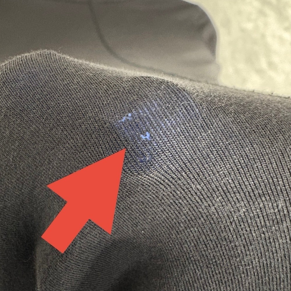Lululemon Black Short Sleeve T-Shirt Size 6 Top Logo Pima Cotton Spandex DEFECTS - Picture 8 of 11